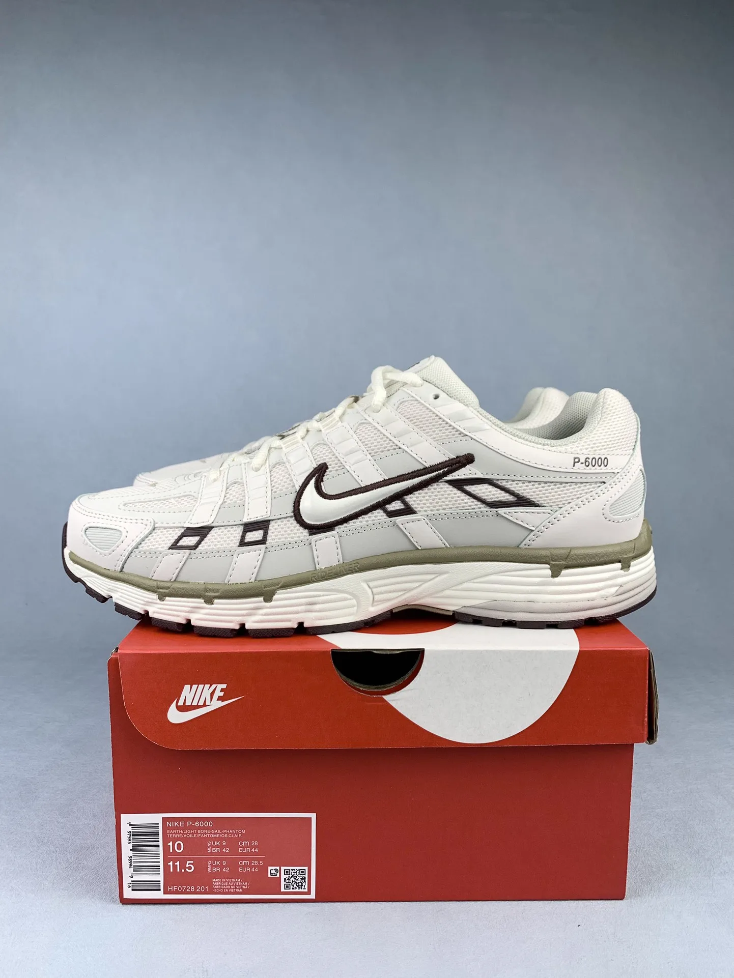Nike P-6000 Shoes product photo from LabelPicks