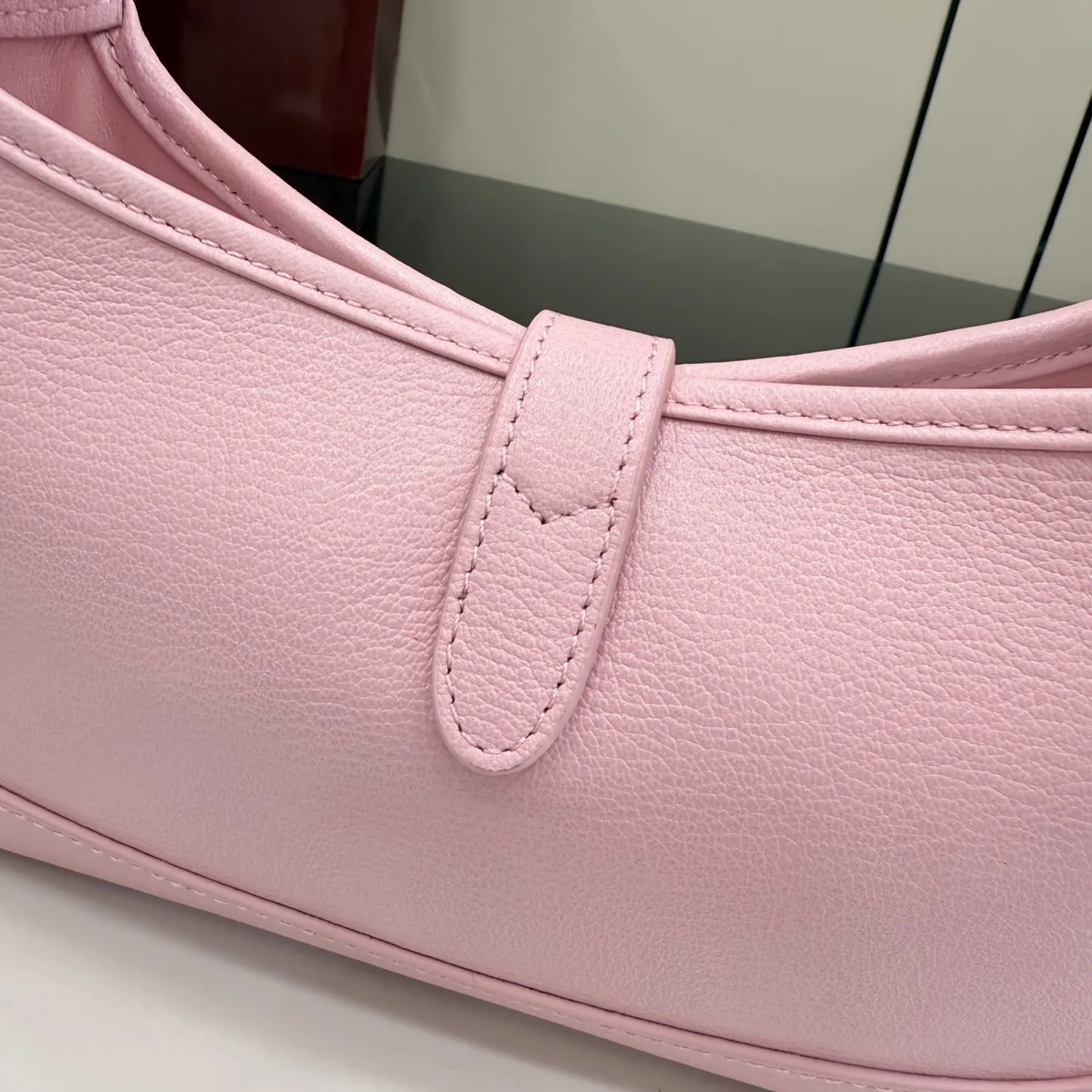 Gucci Jackie Pink Grained Leather Shoulder Bag product photo from LabelPicks