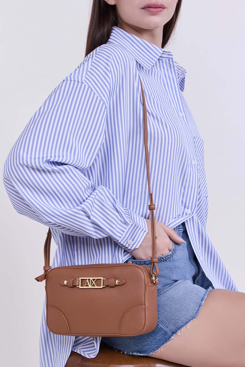 ARMANI EXCHANGE תיק קרוסבודי