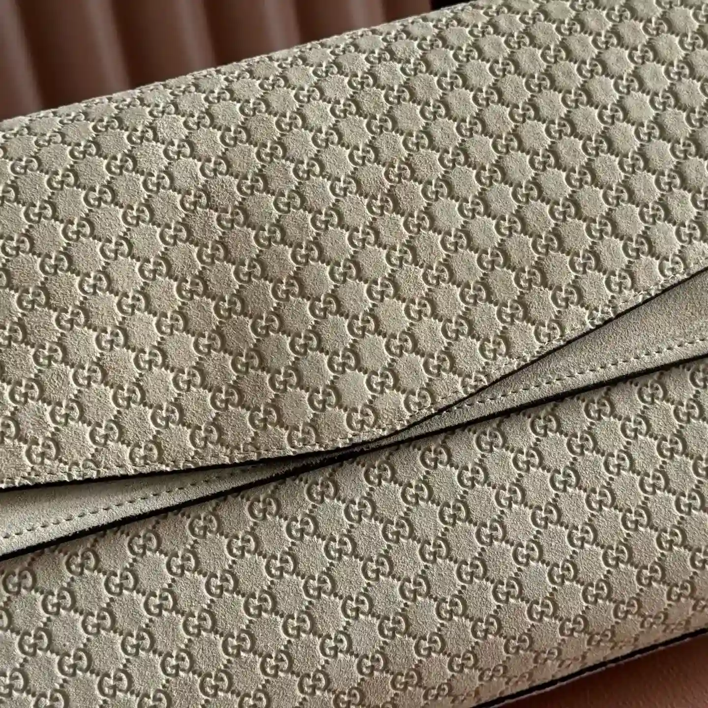 Gucci Beige GG Supreme Canvas Shoulder Bag product photo from LabelPicks