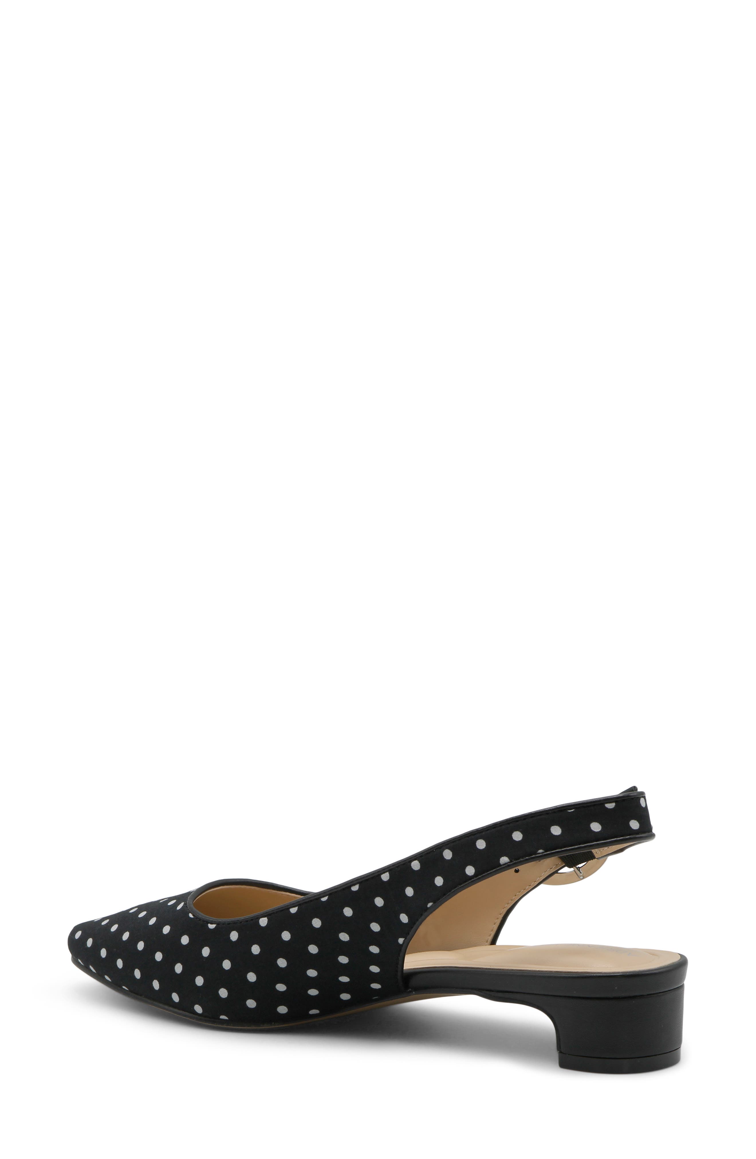 Adrienne Vittadini Papina 2 Pointed Toe Slingback Pump