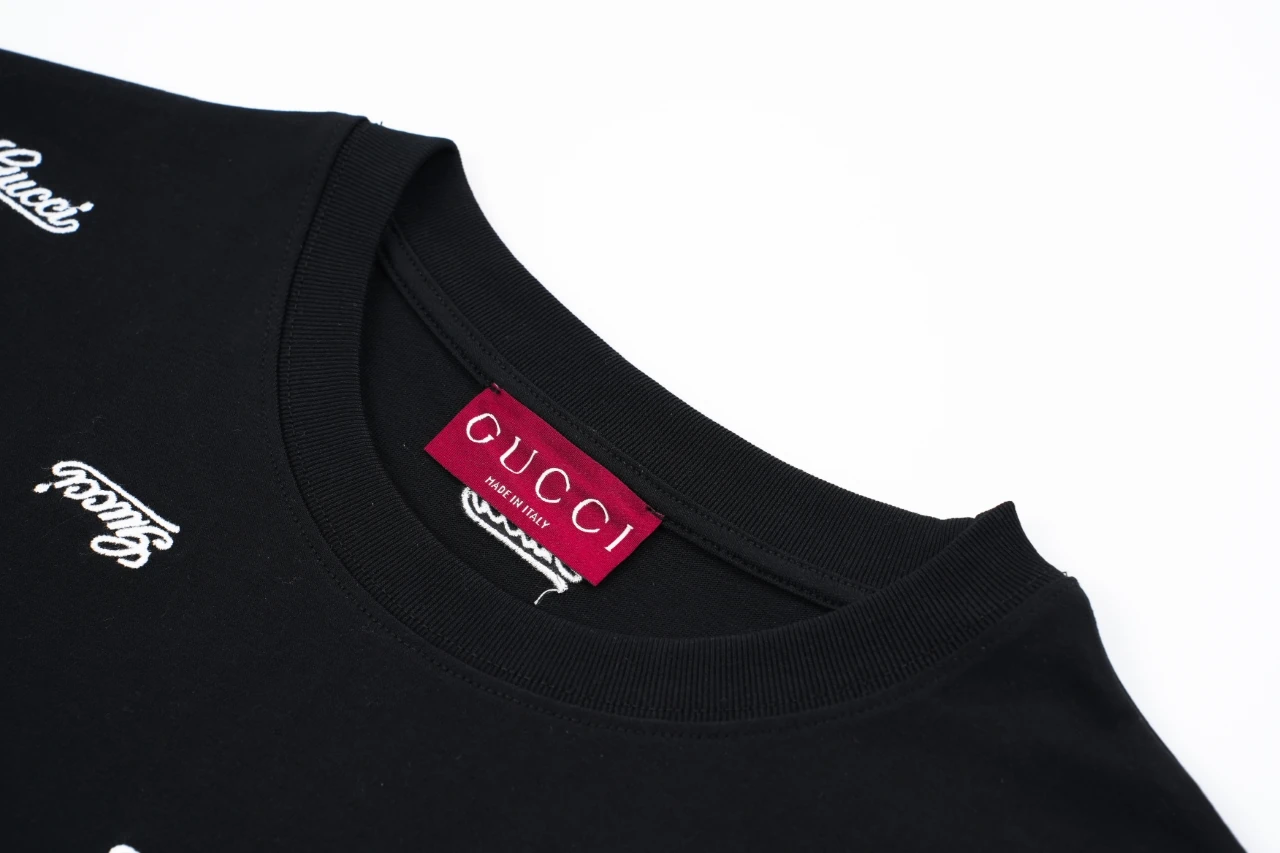 GUCCI Black Signature Letter Embroidered T-Shirt product photo from LabelPicks