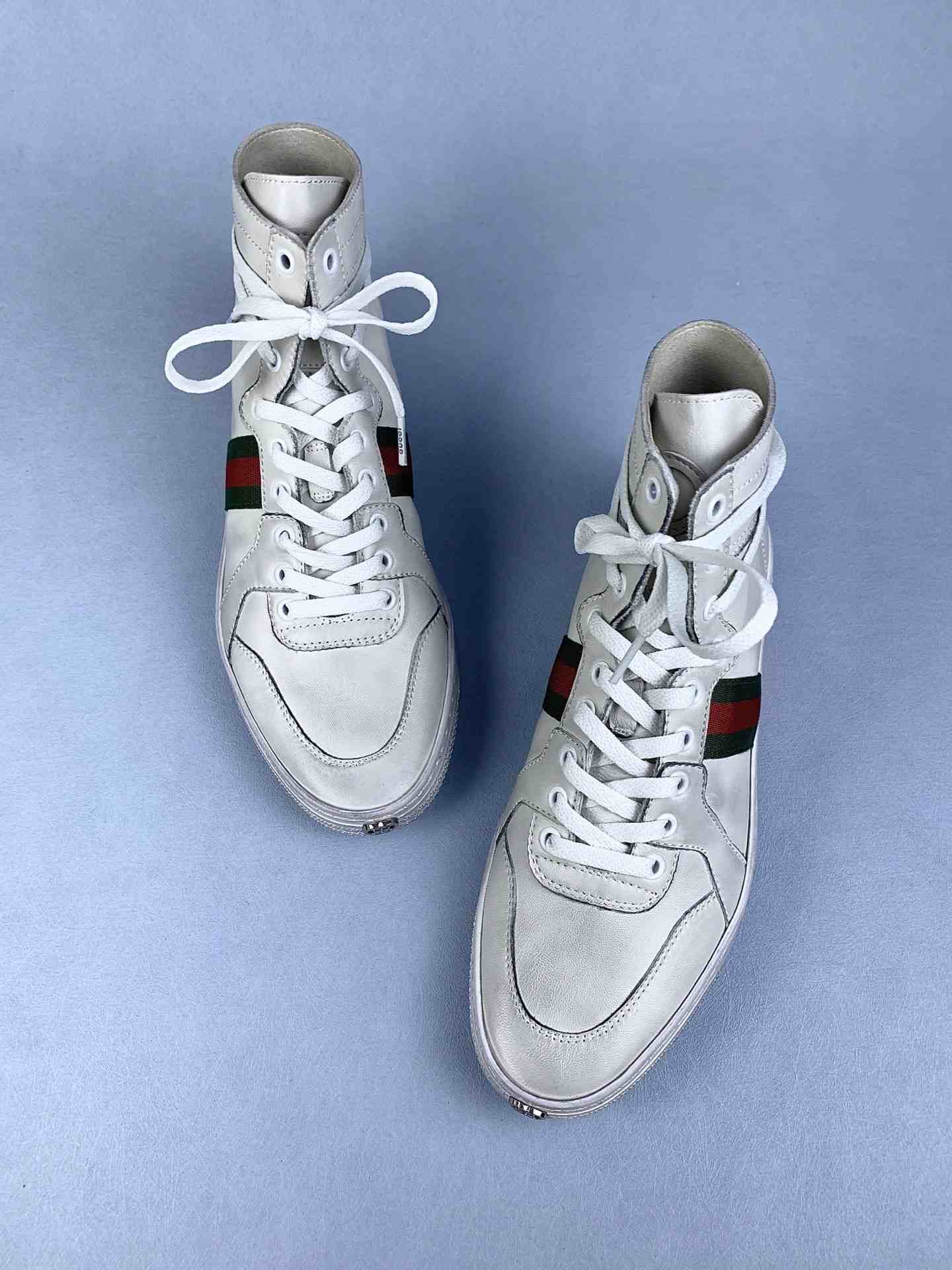 Stretch high-top sneaker