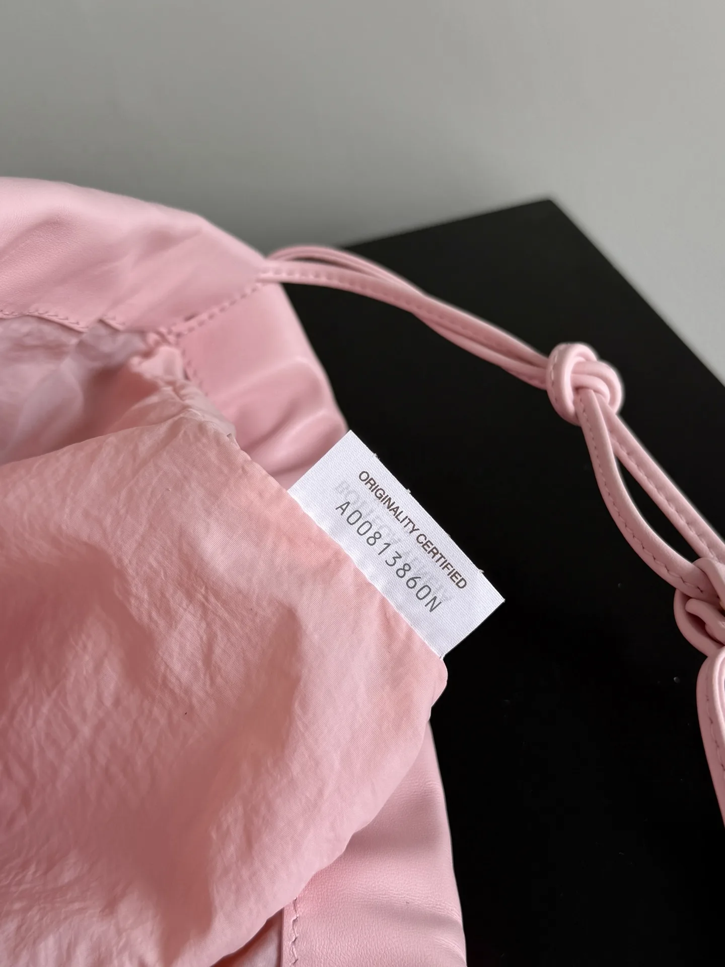 Bottega Veneta Pink Dustbag Intrecciato Woven Leather Bucket Bag product photo from LabelPicks