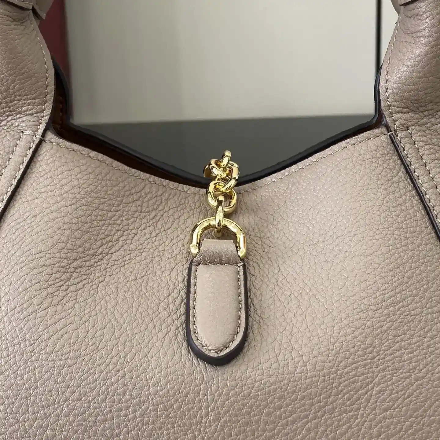 Gucci Pink Grained Leather Shoulder Bag product photo from LabelPicks