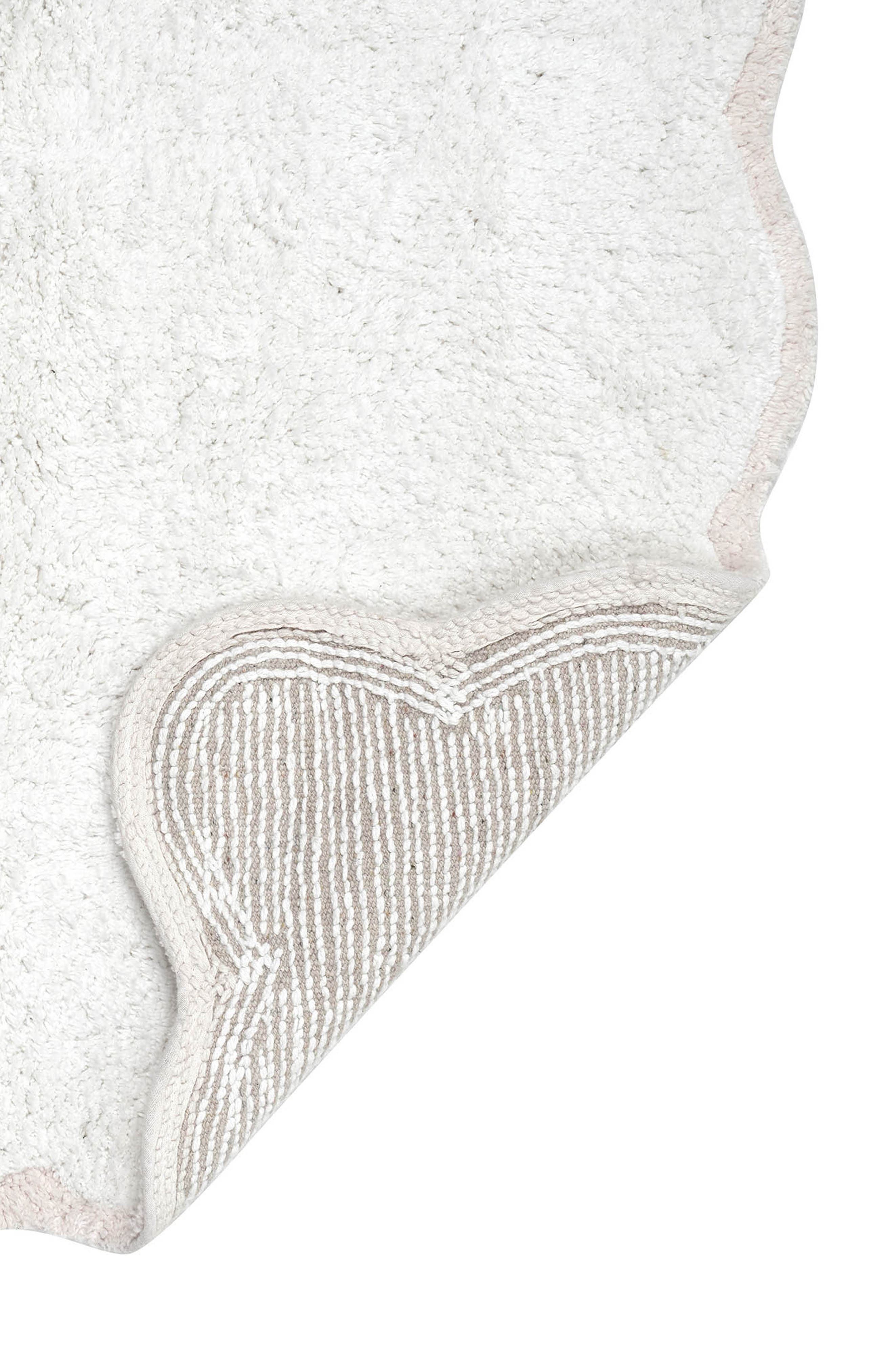 VCNY HOME Scalloped Cotton Bath Rug