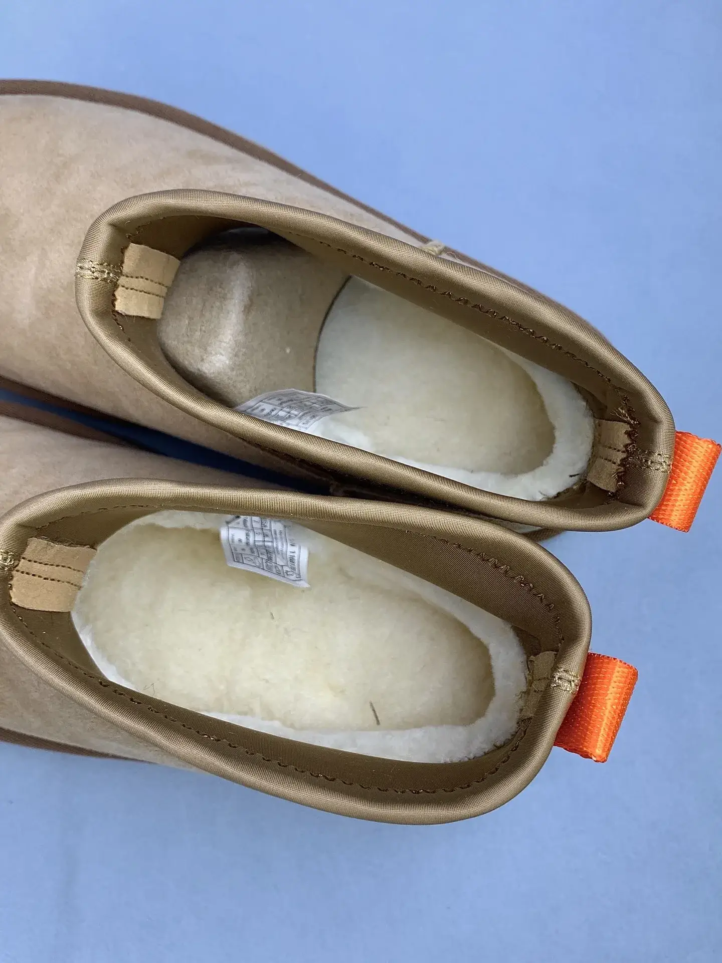 UGG Classic Mini Dipper Boot product photo from LabelPicks