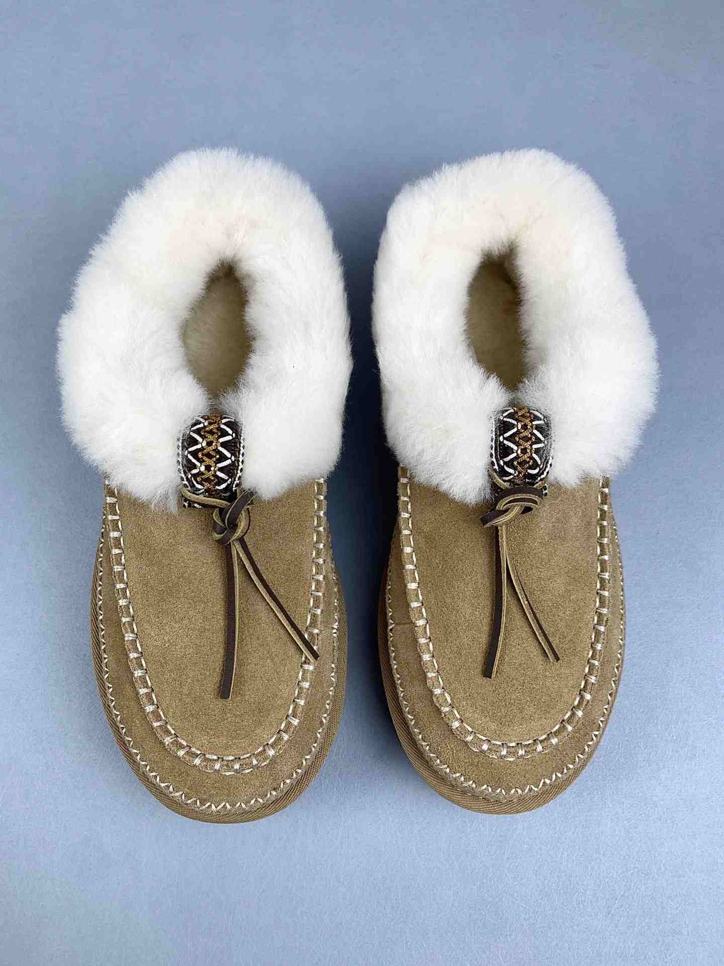 UGG Tasman Alpine Slipper
