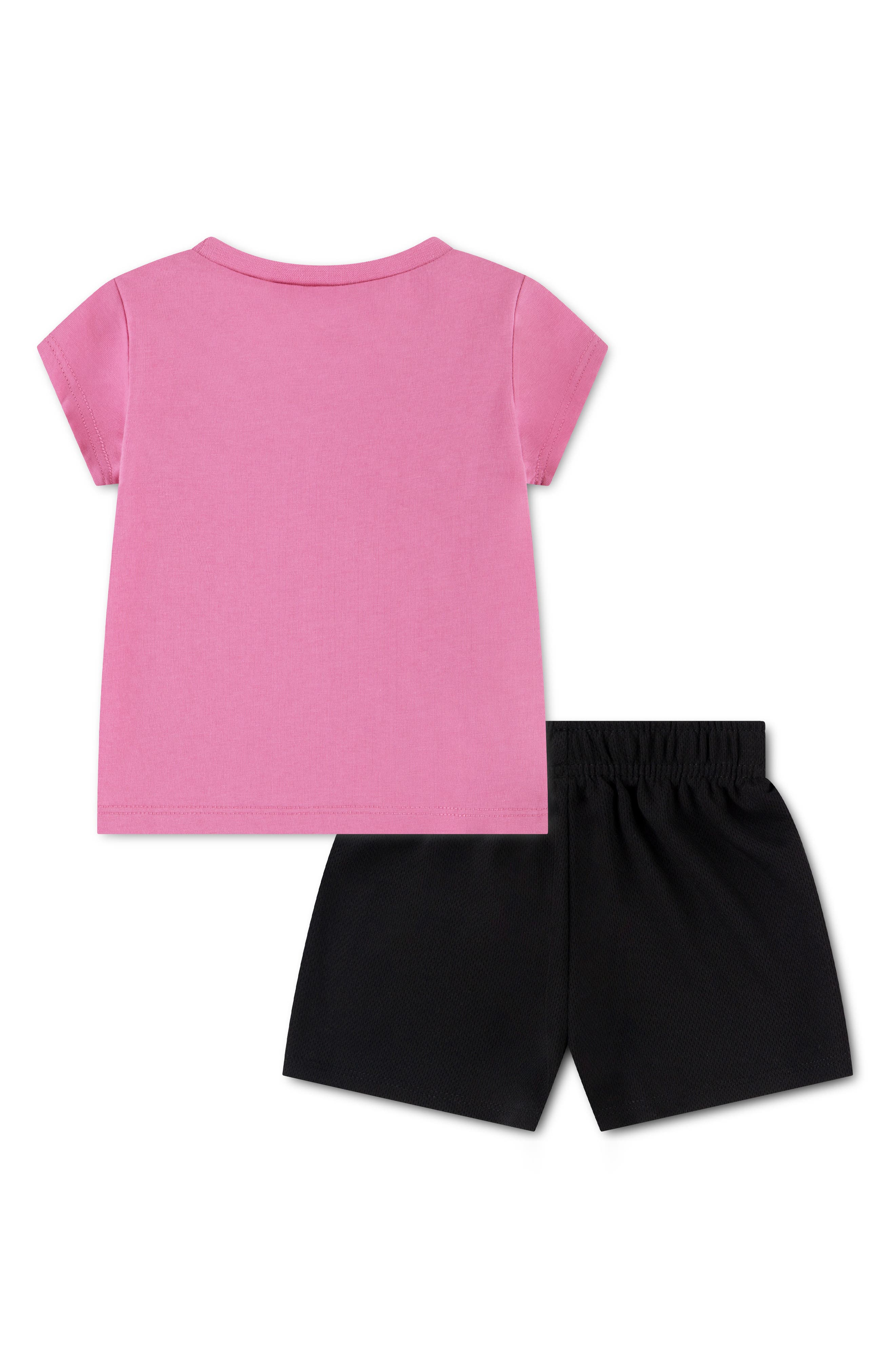 Nike Pop Logo T-Shirt & Mesh Shorts Set