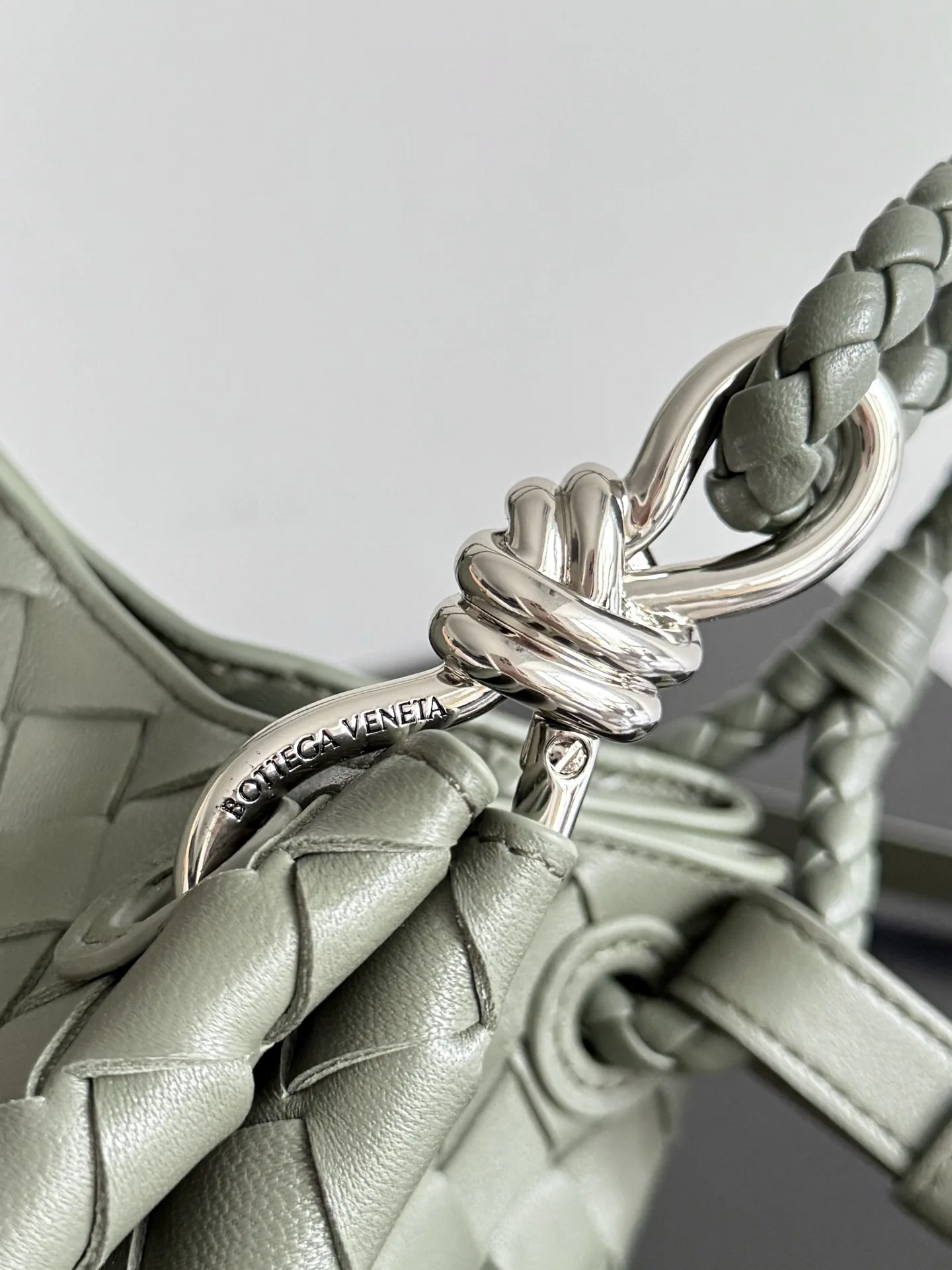Bottega Veneta Knot Top Handle Bag product photo from LabelPicks