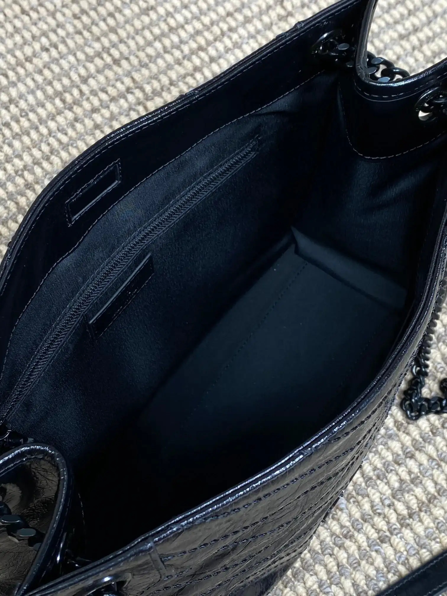 Saint Laurent Niki Tote Bag product photo from LabelPicks