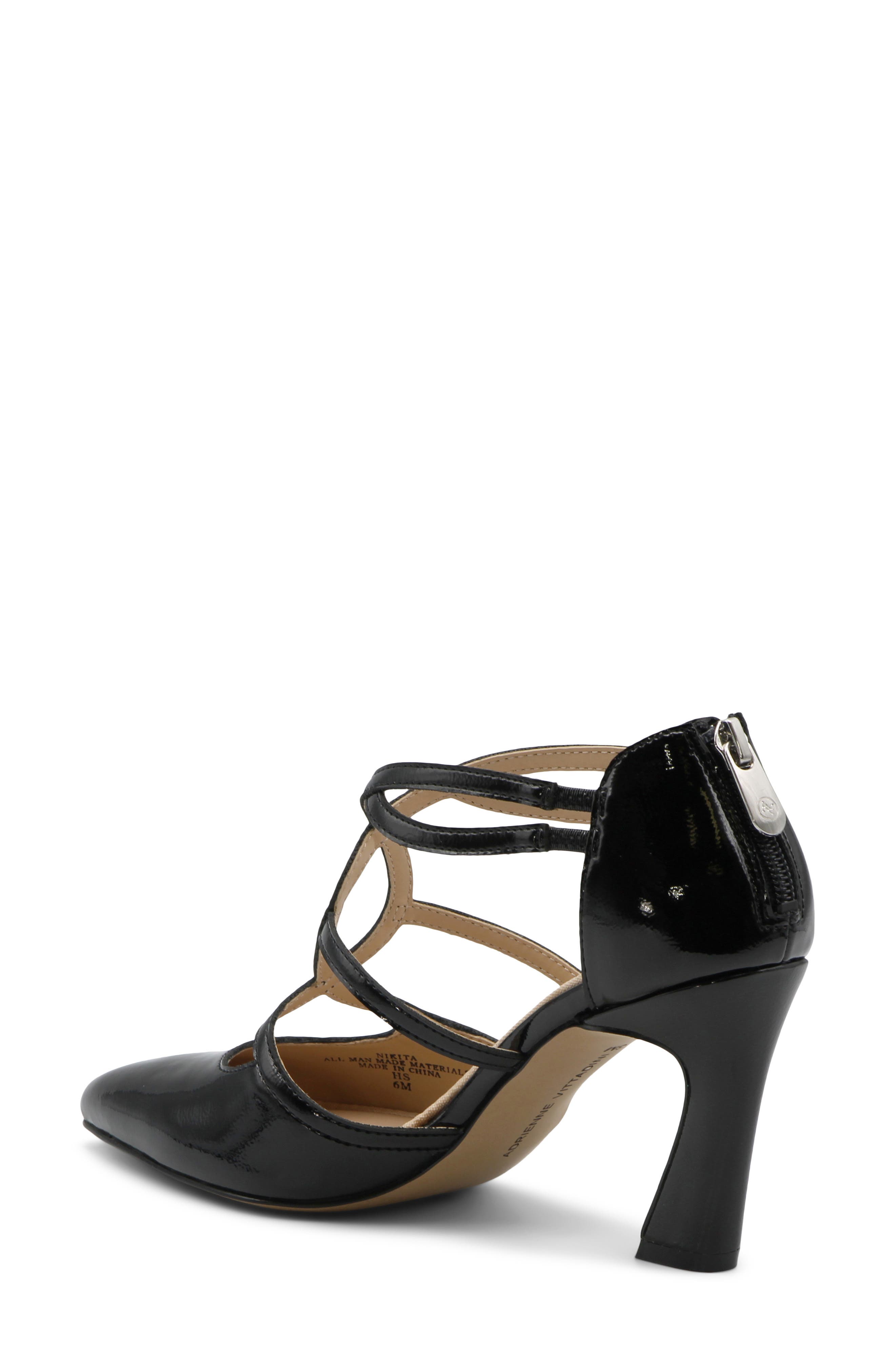 Adrienne Vittadini Nikita Pump