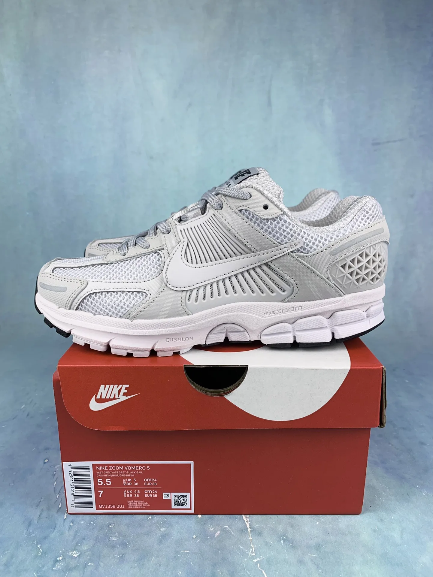 Nike Zoom Vomero 5 Shoes product photo from LabelPicks