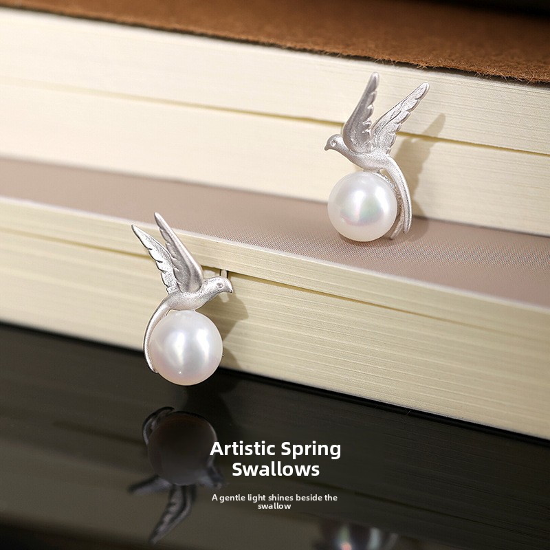 Original Flying Swallow Pearl Earrings, S925 Sterling Silver, Lightweight, Luxurious, Unique, Artistic Style, Suitable for Everyday Wear, with a High-End Feel