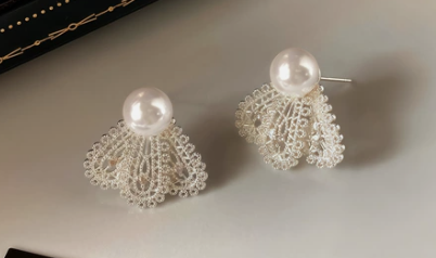 Solvellae Golden Blossom Pearl Branch Brooch