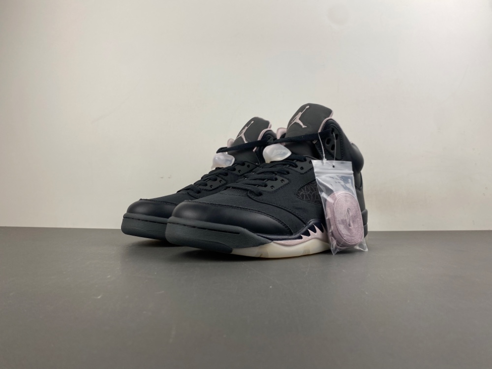 PSG x Air Jordan 5 “Off Noir”