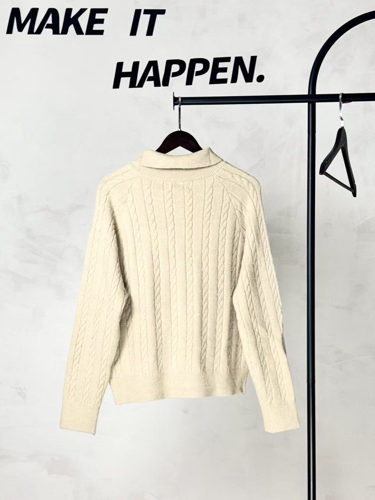 1224 Bunny Print Sweatshirt