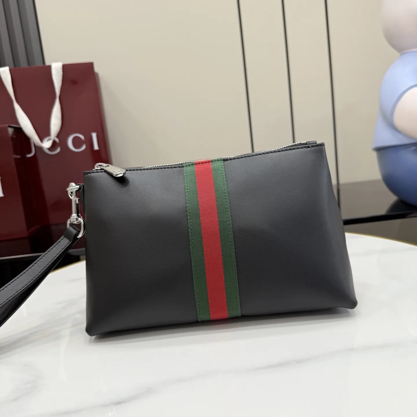 Gucci Lambskin Clutch product photo from LabelPicks