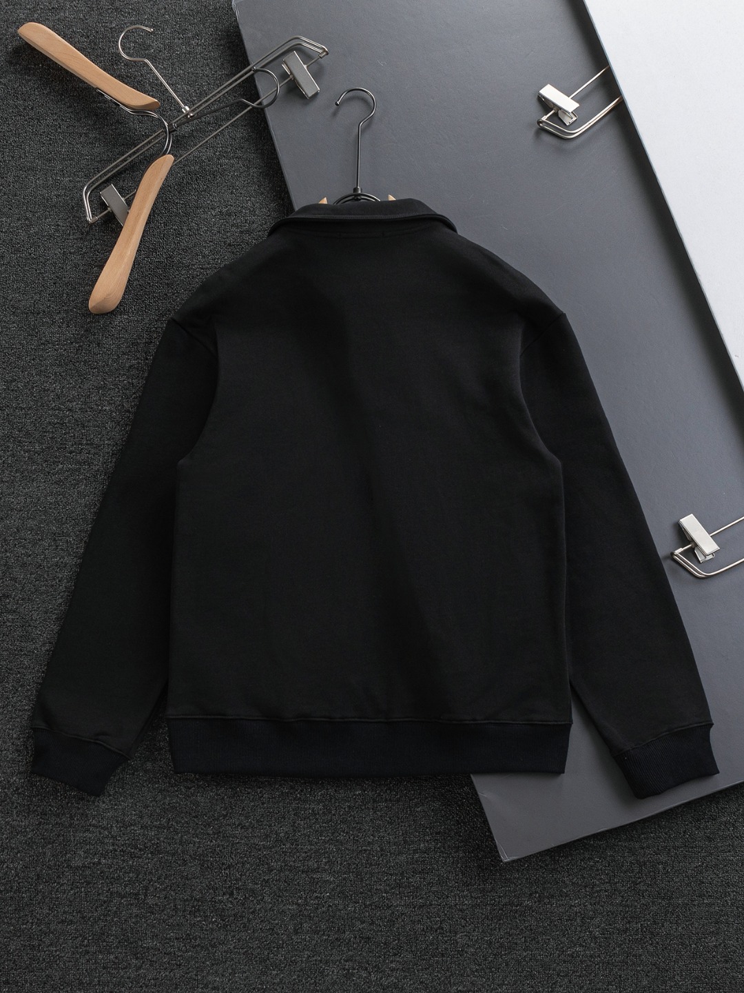 Fashion Long Sleeve Lapel Half-Zip Sweatshirt