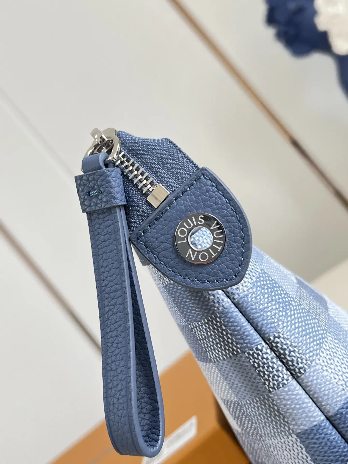 Louis Vuitton Damier Canvas Pochette Clutch product photo from LabelPicks