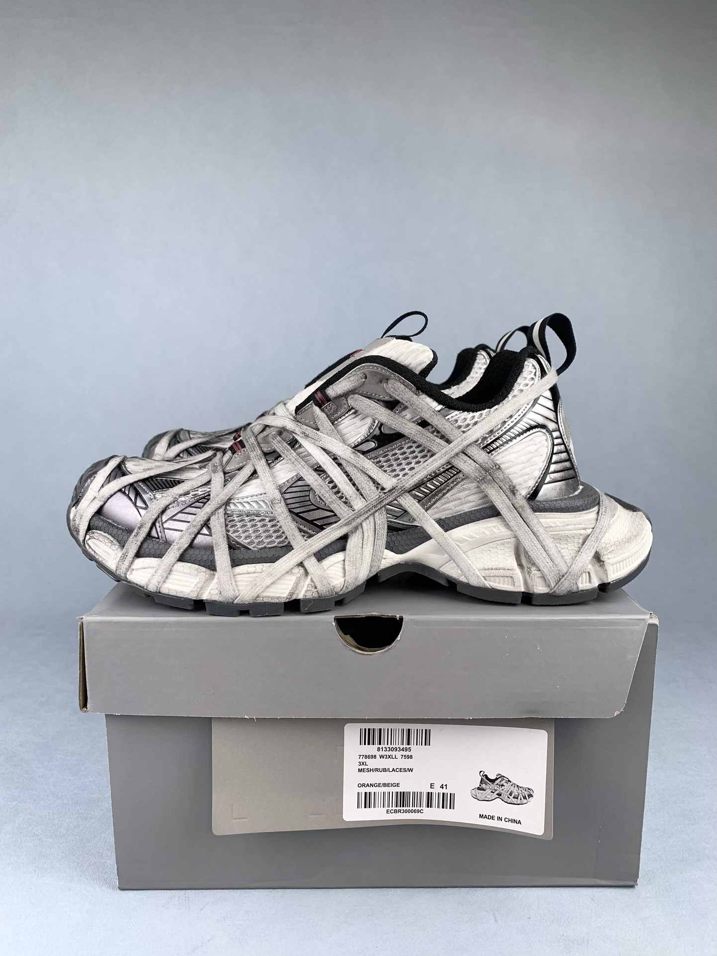 Balenciaga 3XL Sneaker in White/Red/Blue
