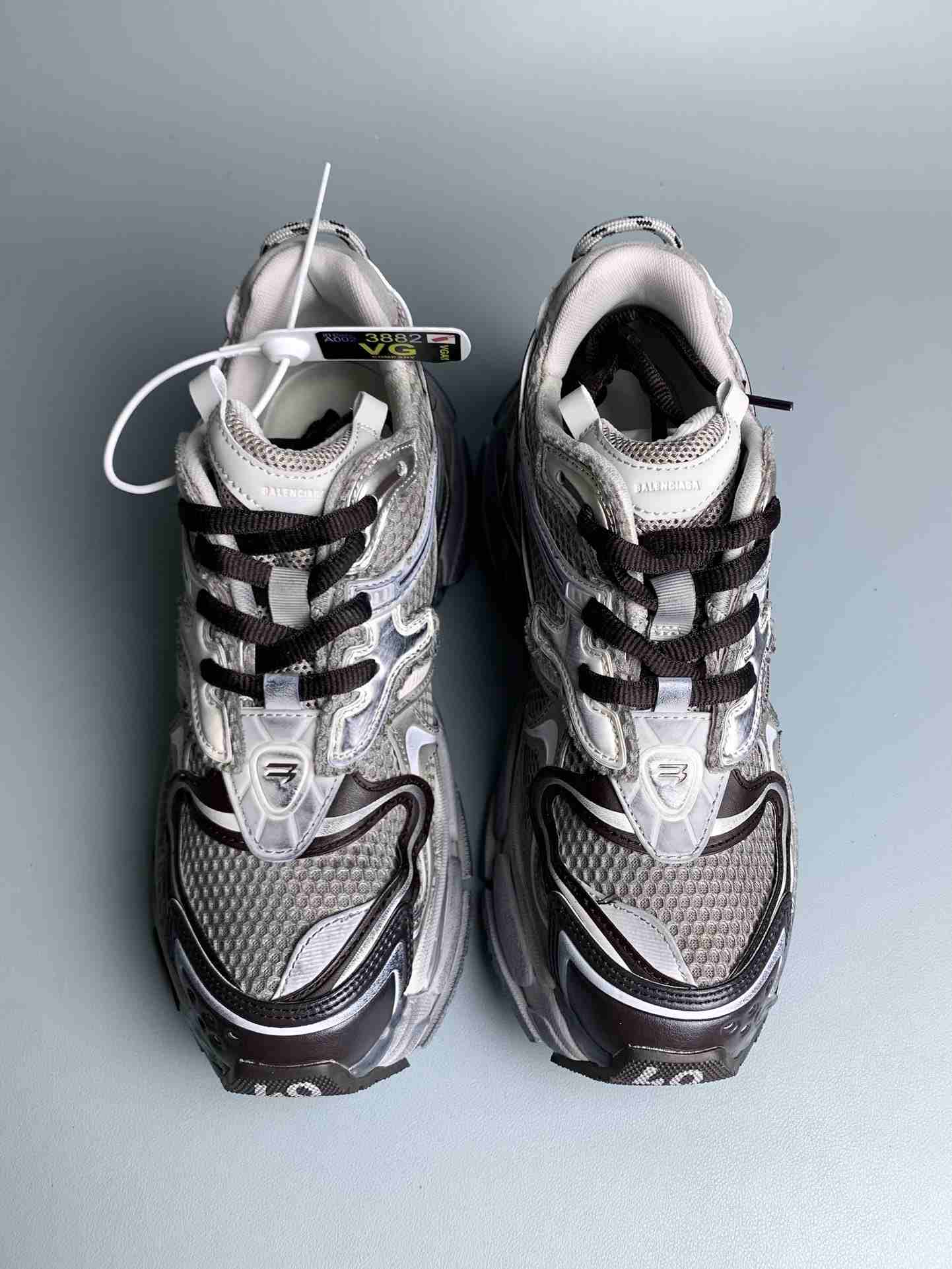Balenciaga Runner Sneaker in Black/Silver
