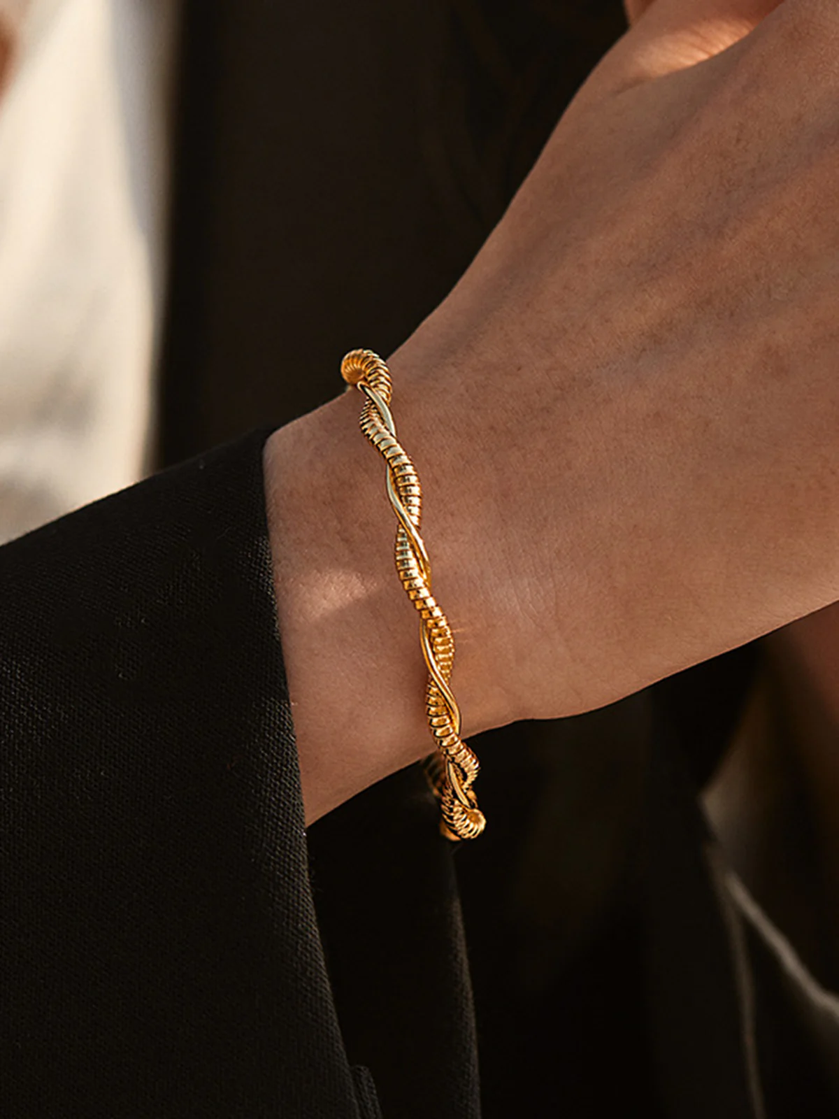 Minimalist Twist Open Bracelet