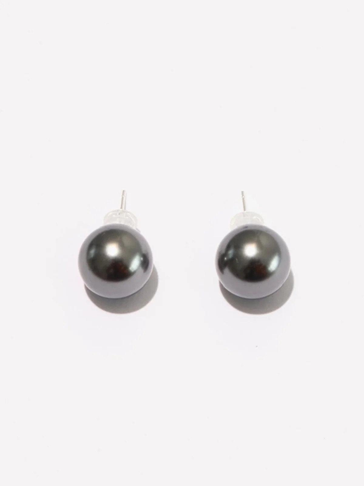 Silver Pearl Stud Earrings