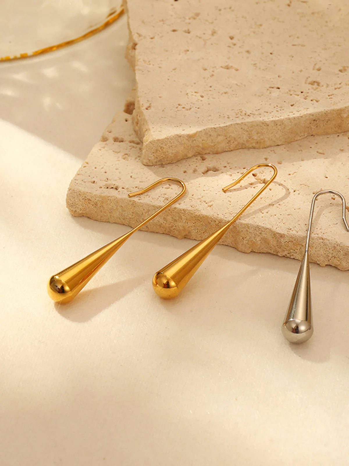 Minimalism Water Drop Pendant Earrings
