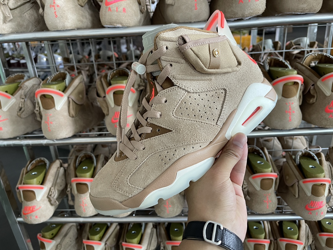 6's Retro TS British Khaki