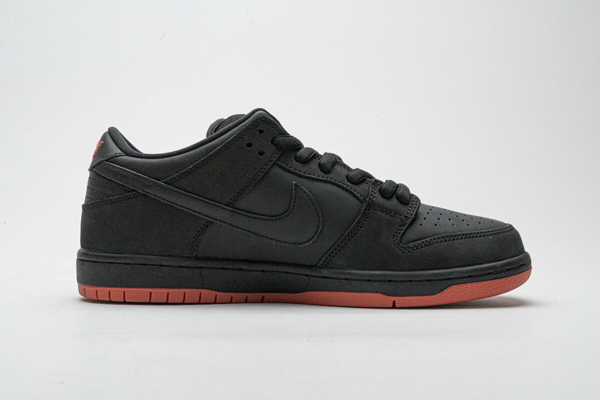 SB Dunk Low Black Pigeon (Regular Box)