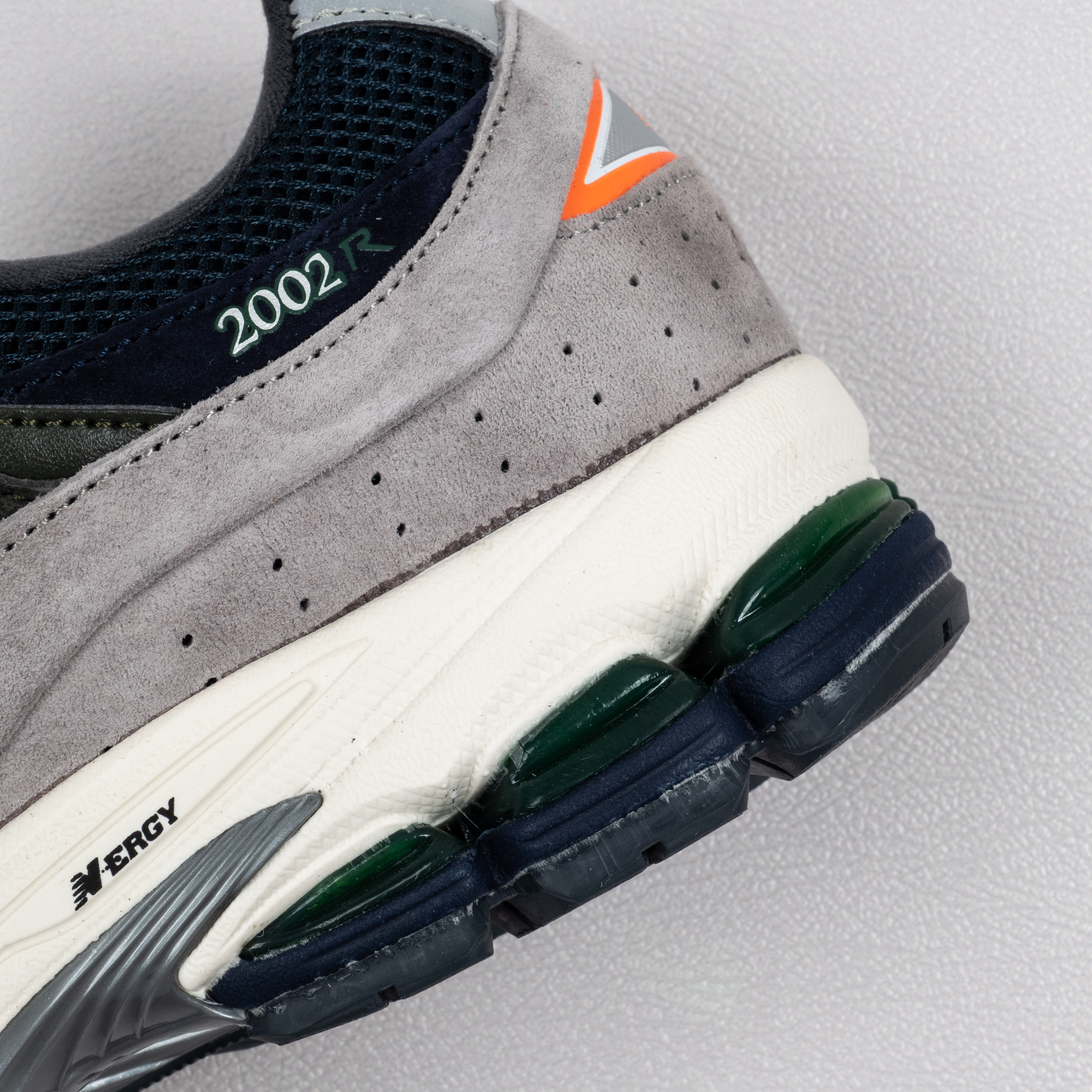 【Free Shipping】2002R Defense Green Natural Indigo