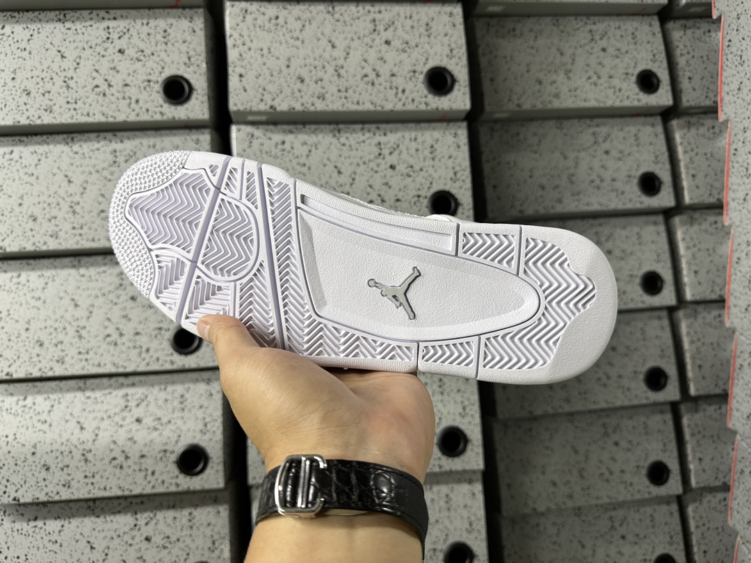 4's Pure Money