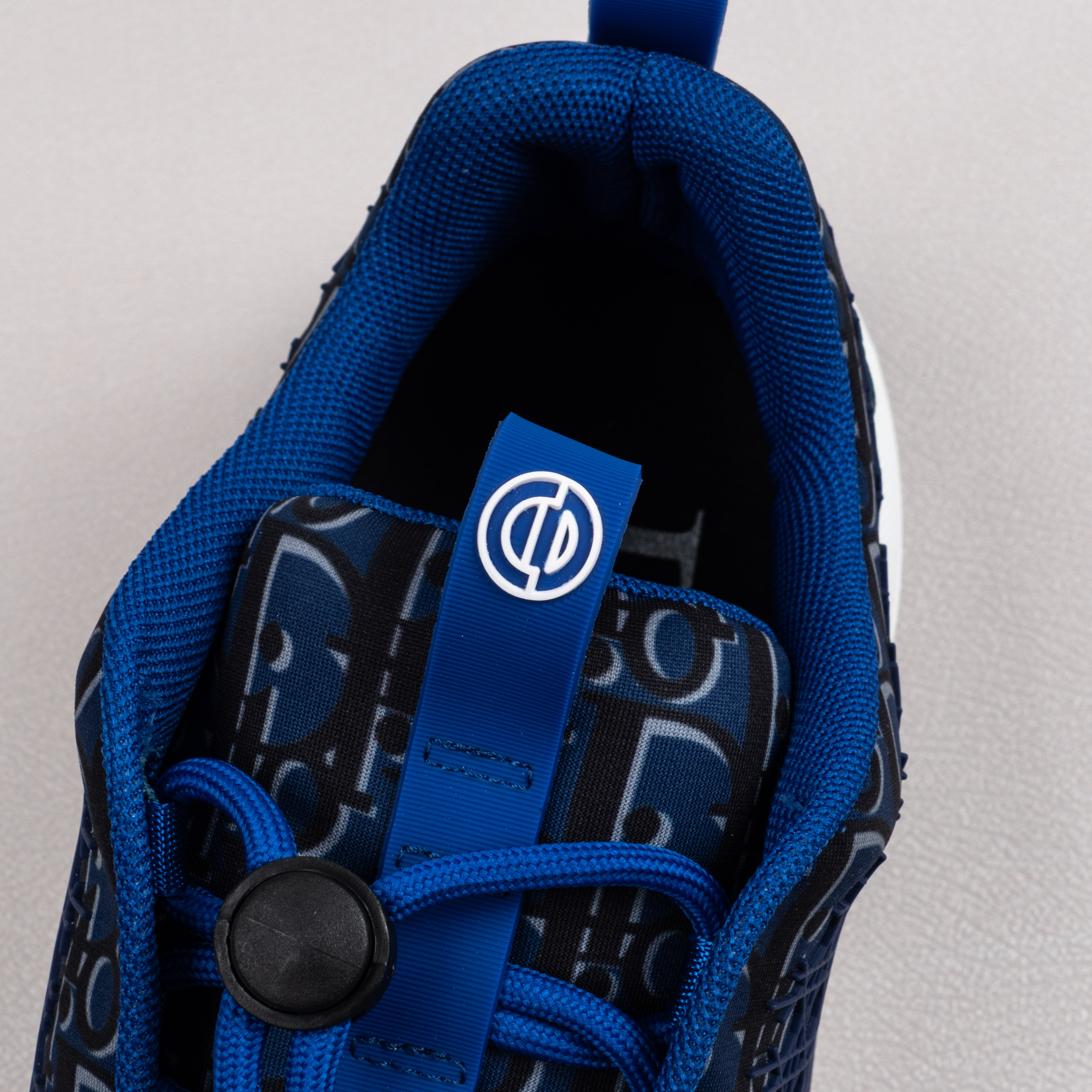 【Free shipping】 男女鞋 DlOR 运动休闲老爹鞋松紧鞋带红蓝色