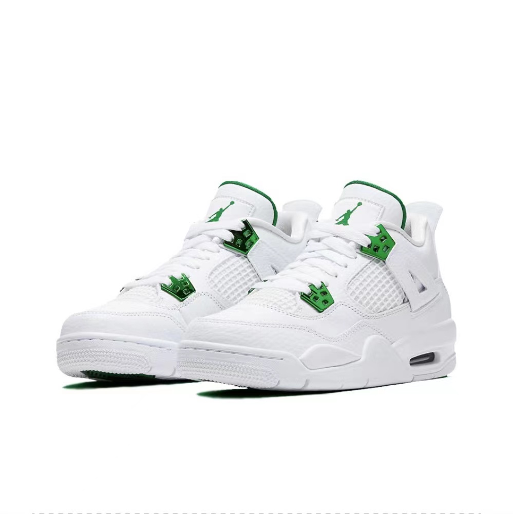4's Retro Metallic Green