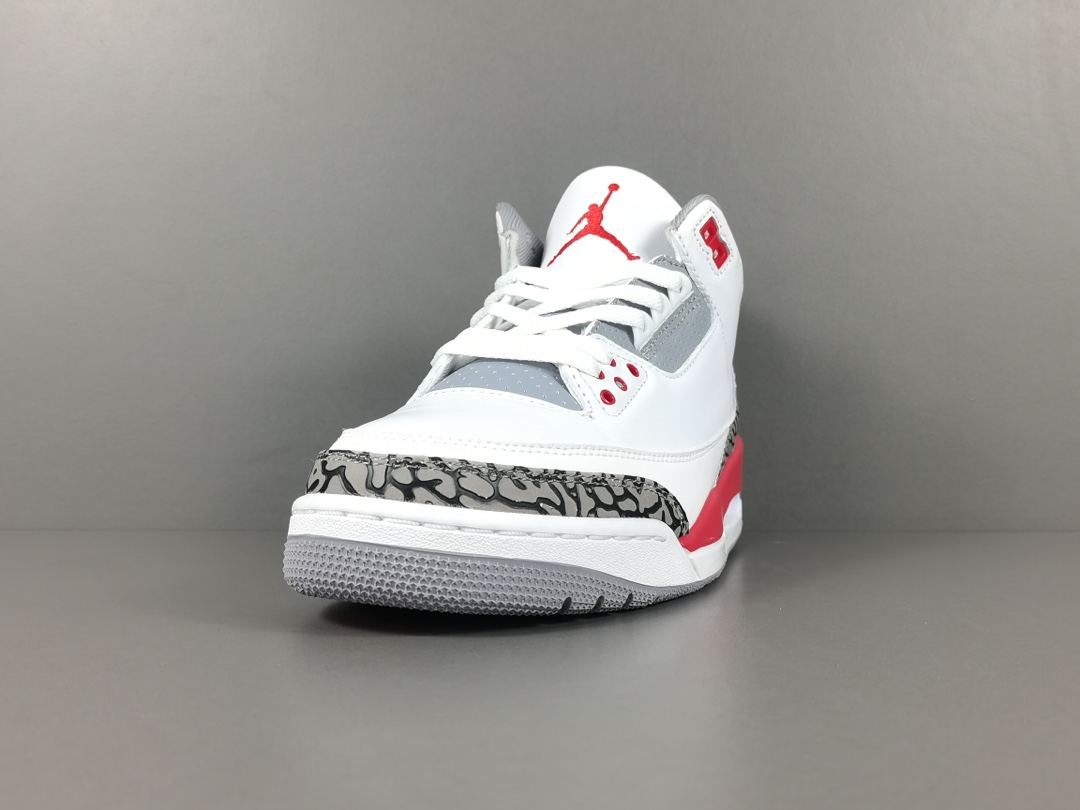 3's Retro Fire Red (2022)