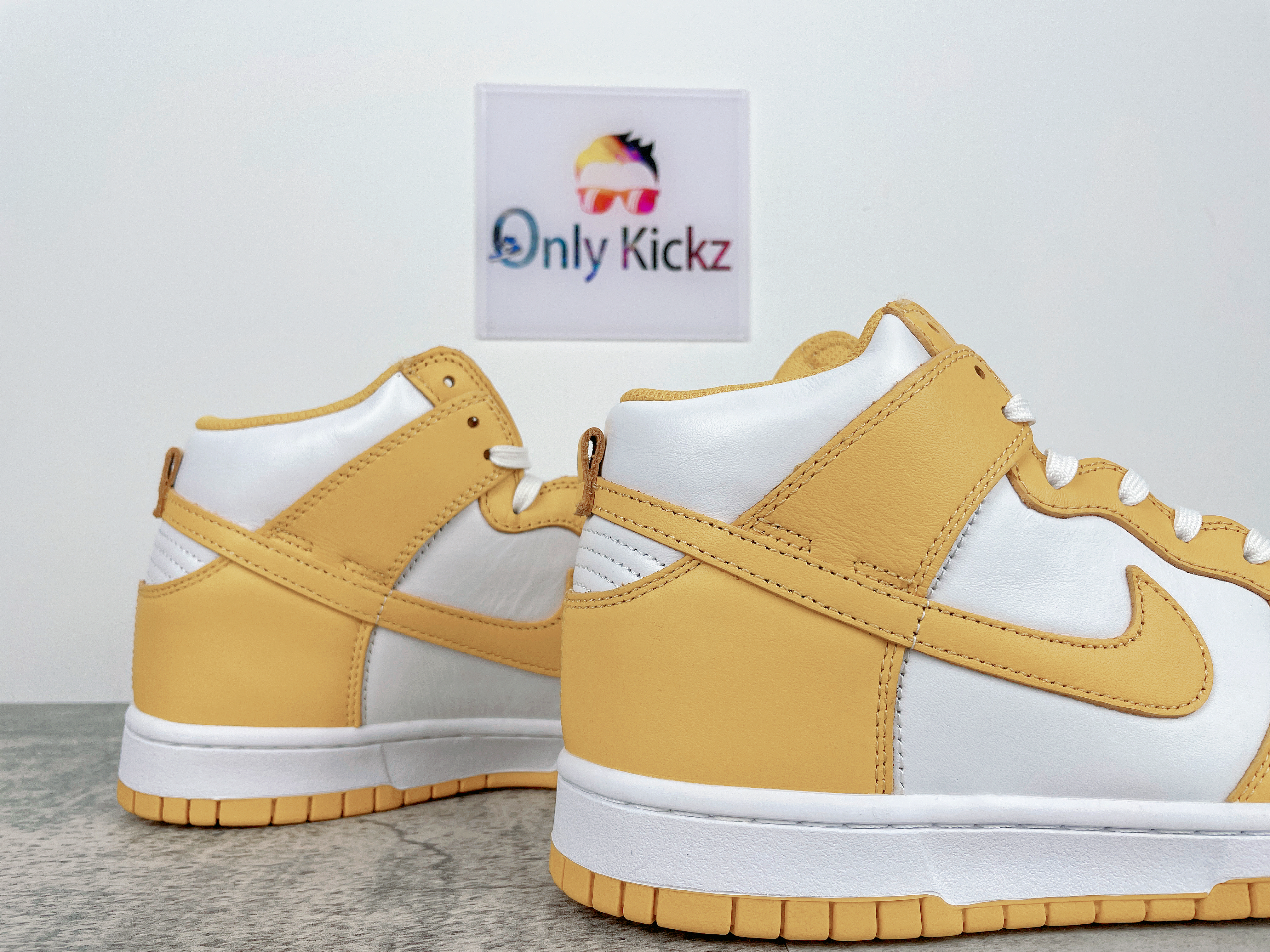 Dunk High Dark Sulfur