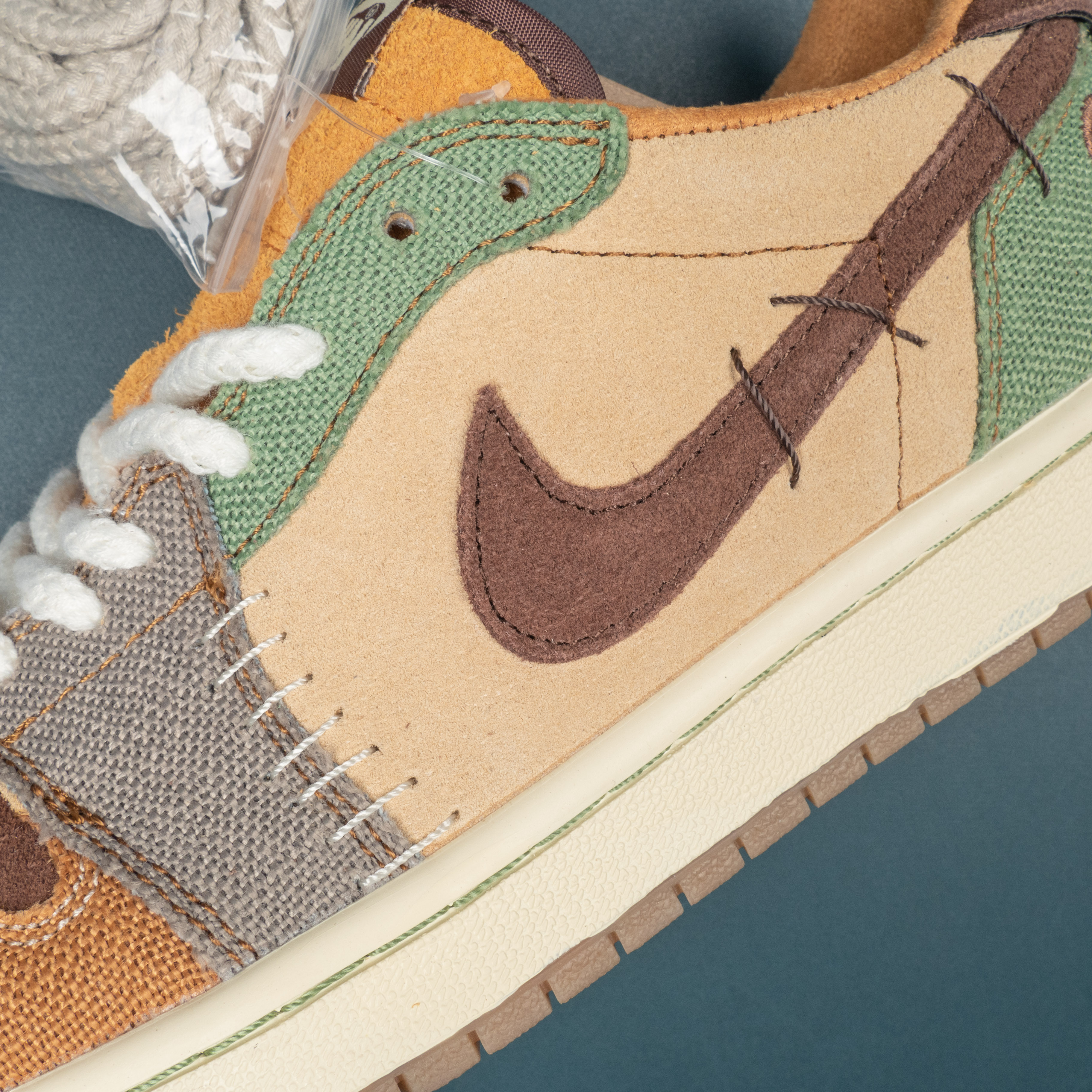 1's Retro Low OG Zion Williamson Voodoo