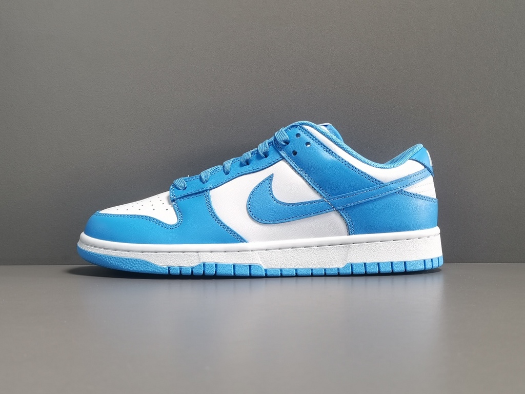 Dunk Low UNC (2021)