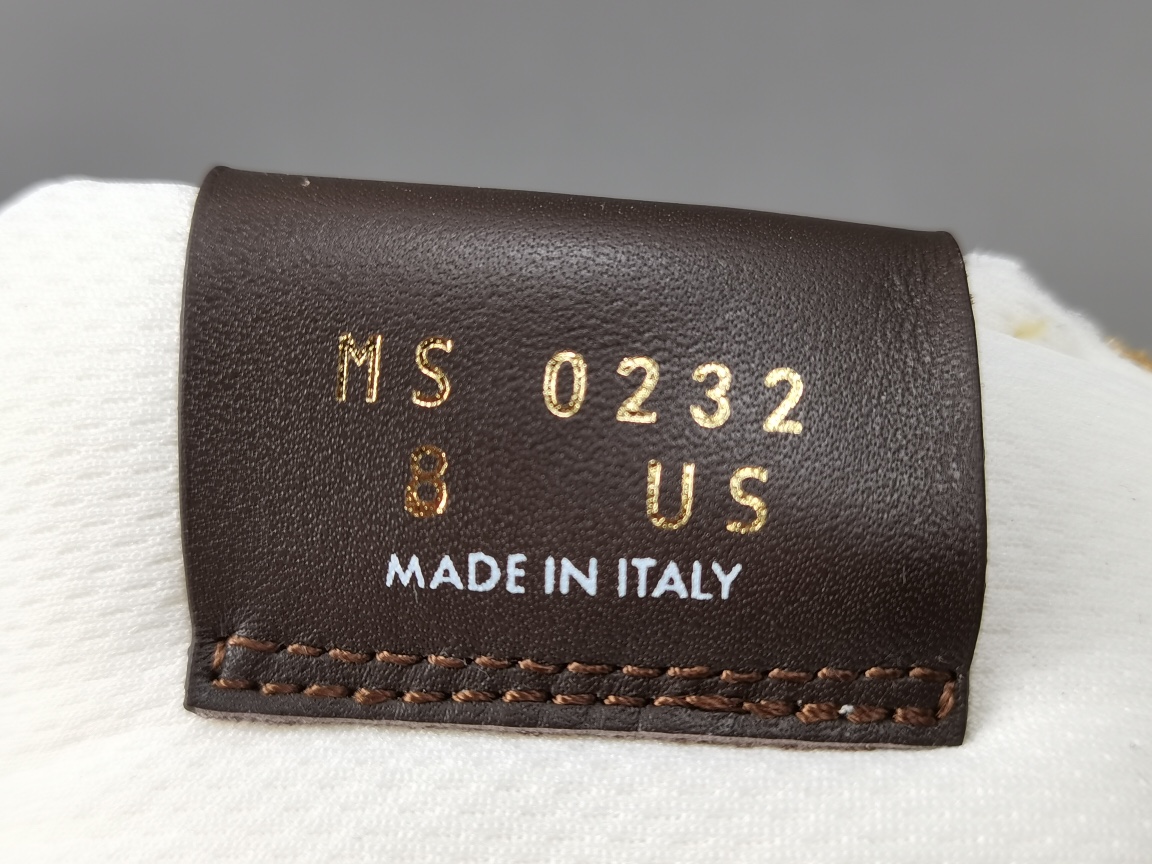 By Virgil Abloh Metallic Gold