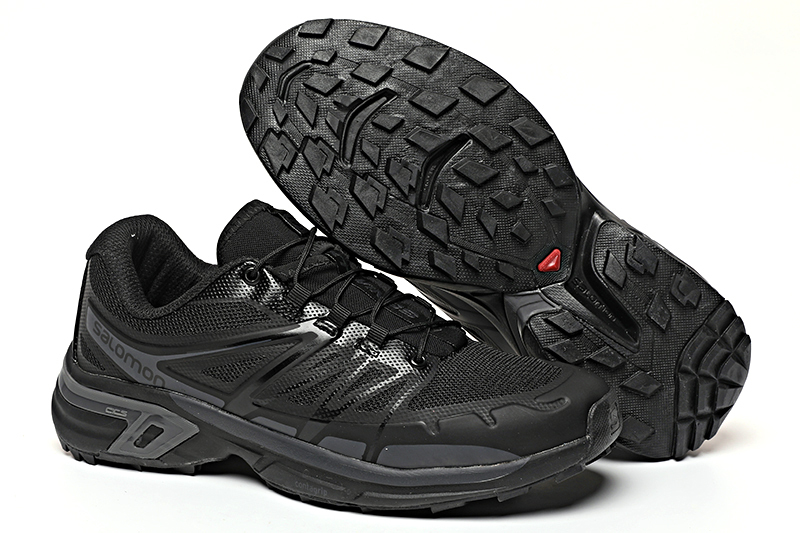 XT-WINGS 2 户外休闲、运动鞋、复古越野跑鞋男： 40--47码，女36---40码