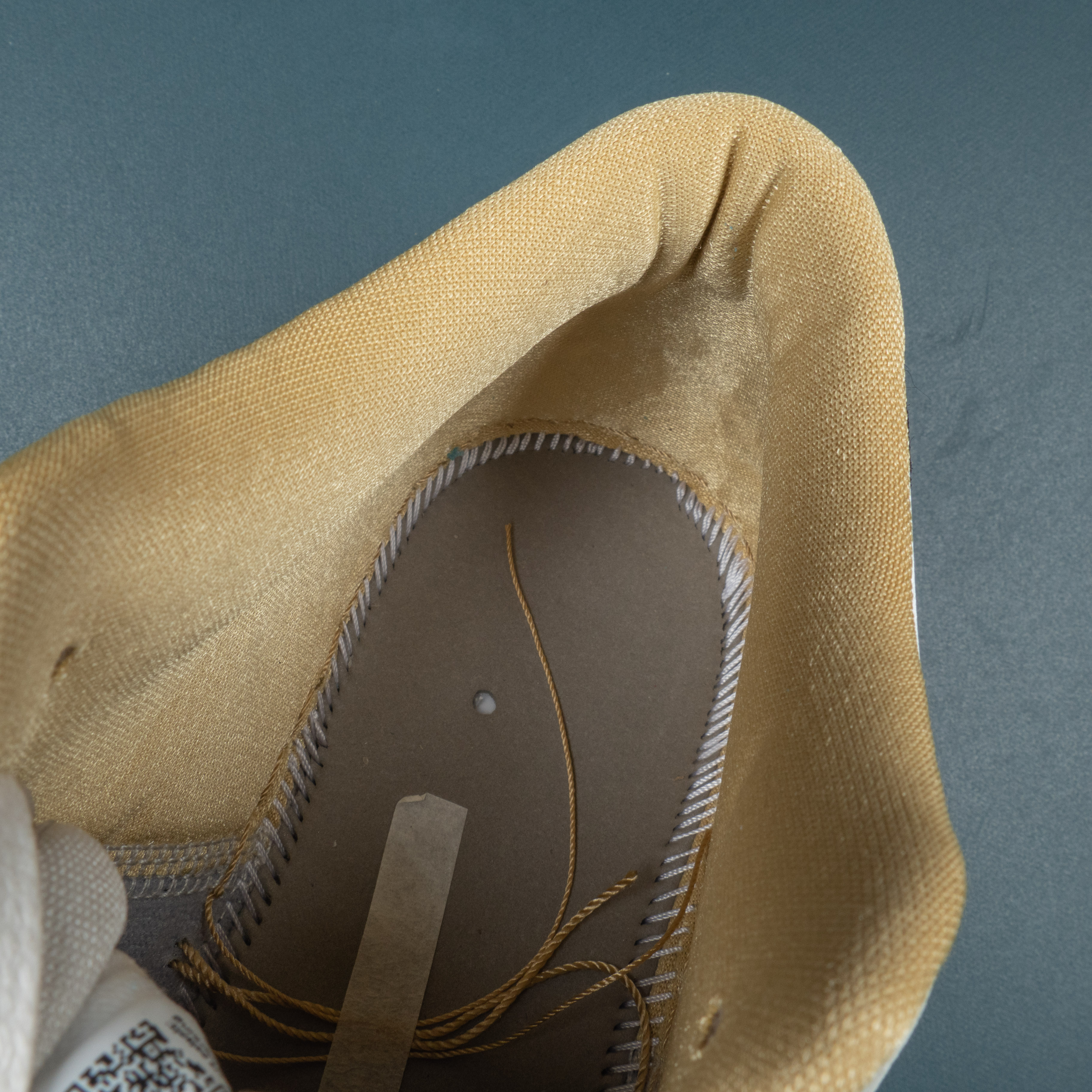 1‘s Low Beaded Swoosh