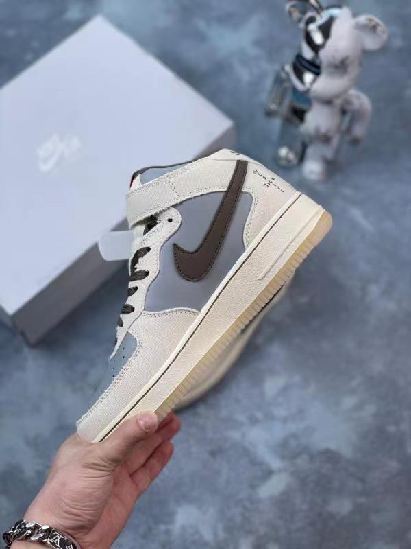 AF1 Mid x Playstation