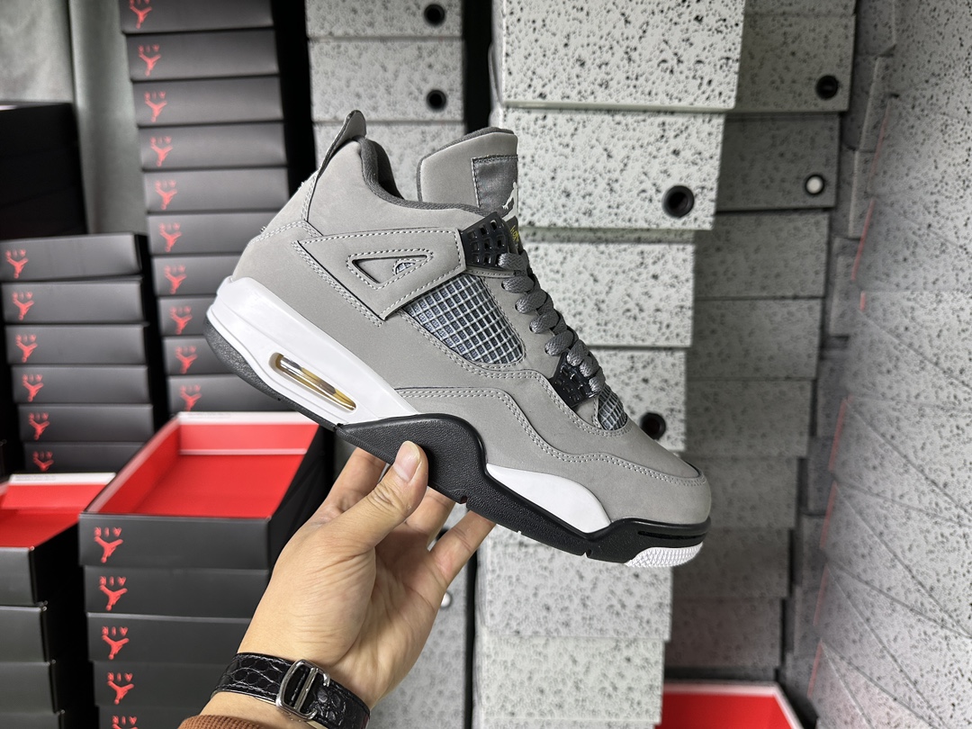 4's Retro Cool Grey