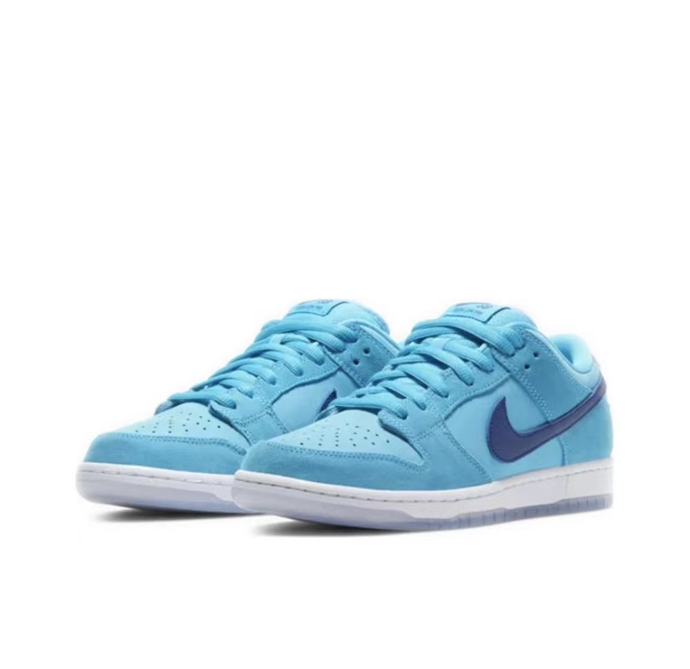 SB Dunk Low Pro Blue Fury