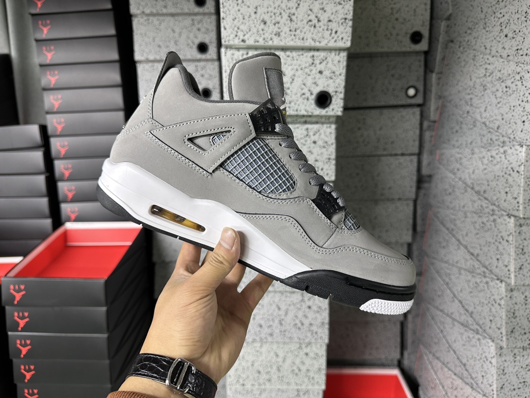 4's Retro Cool Grey