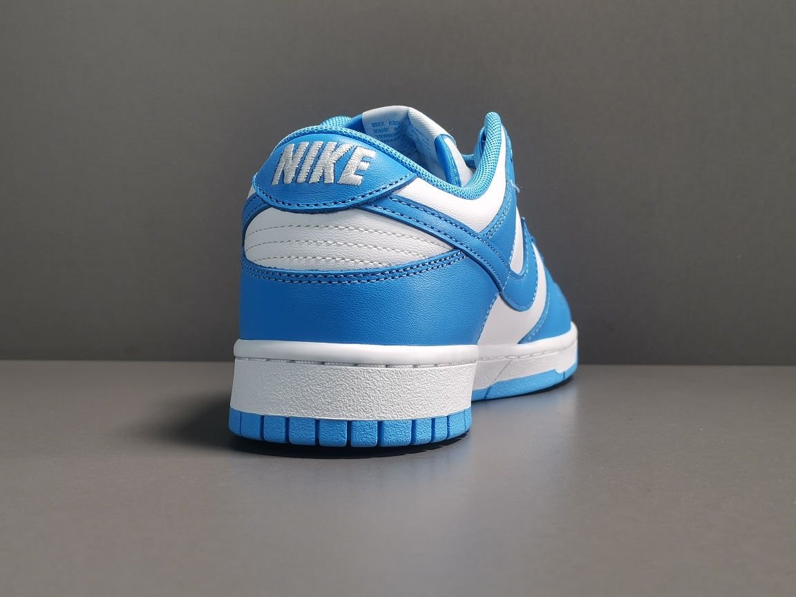 Dunk Low UNC (2021)
