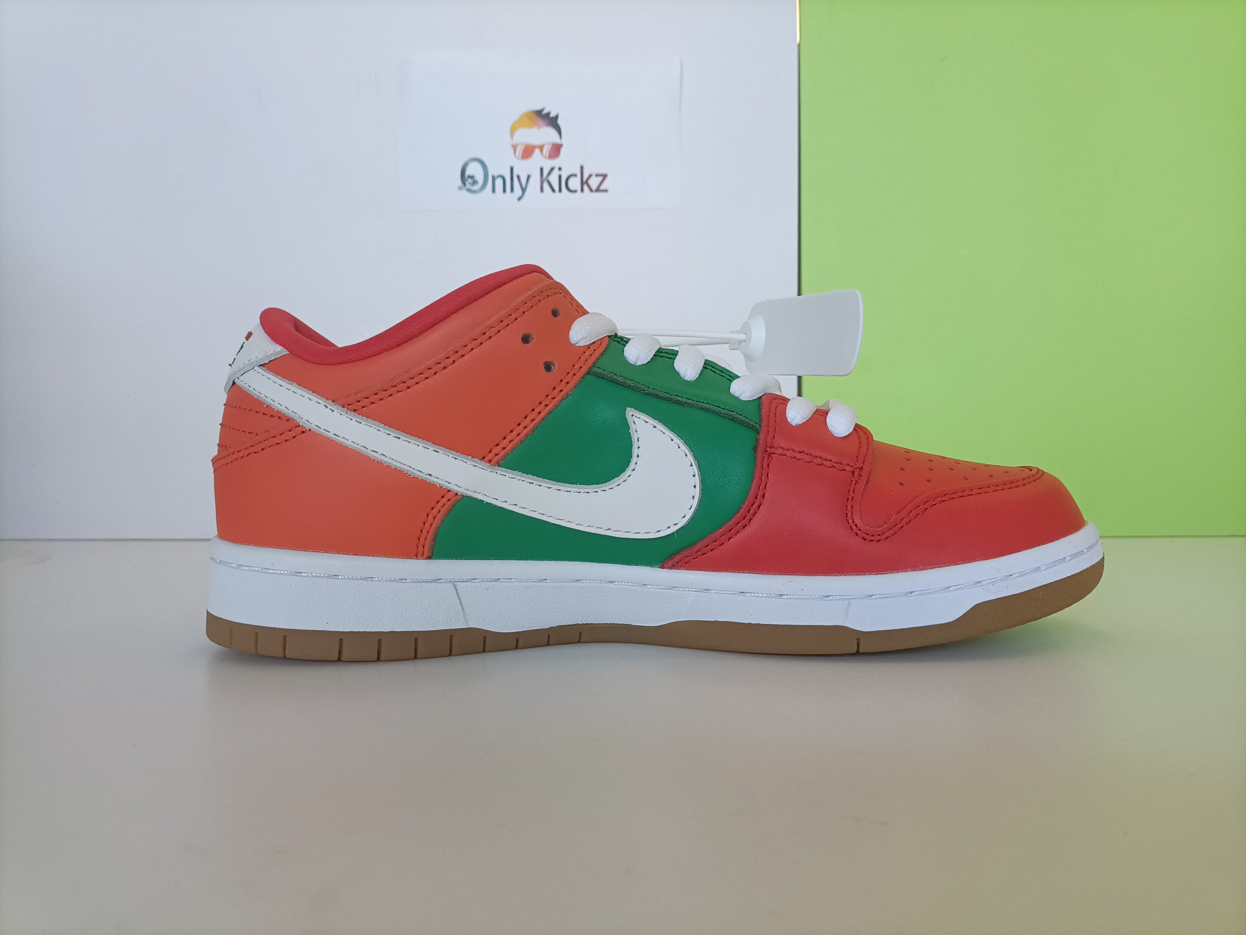 SB Dunk Low 7 Eleven