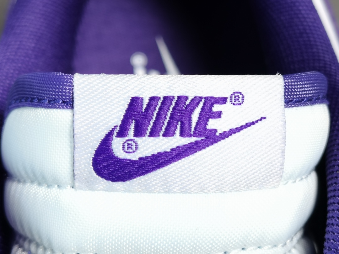 Dunk Low Championship Court Purple