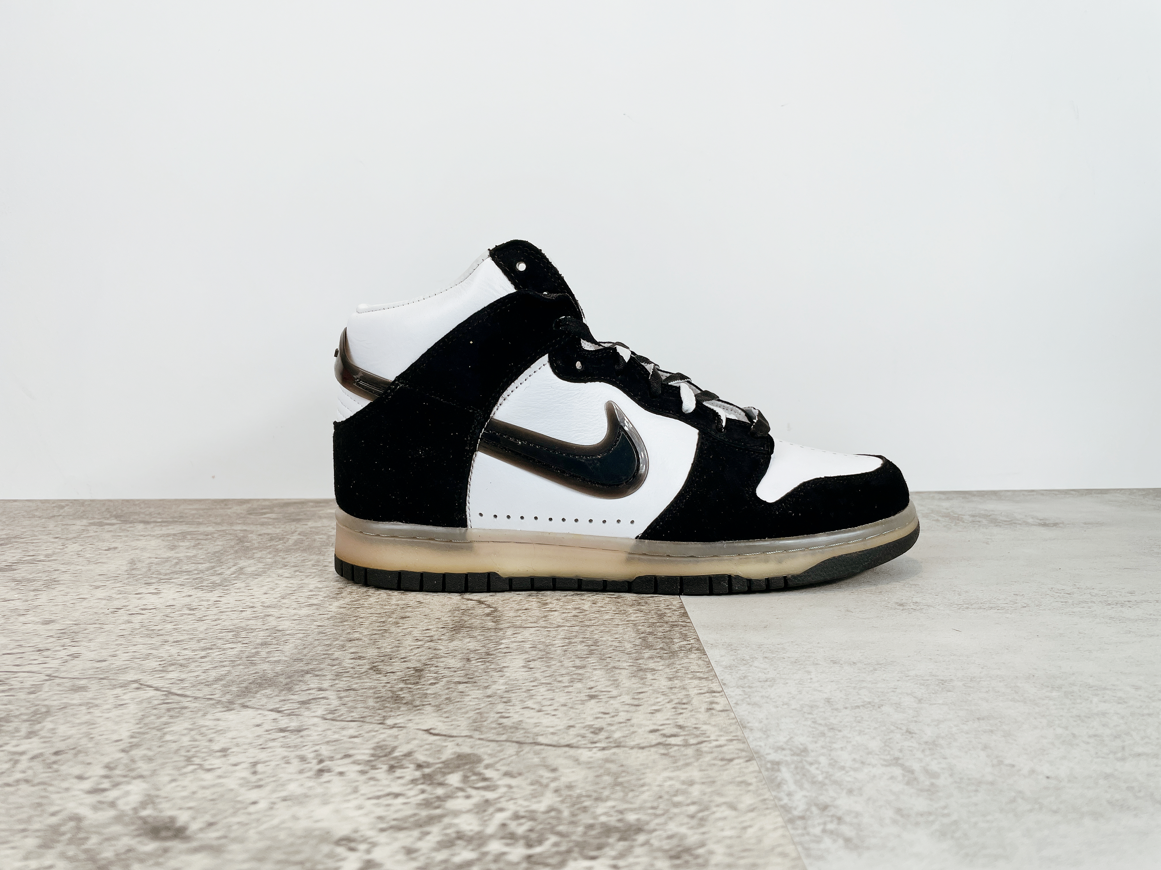 Dunk High Slam Jam White Black